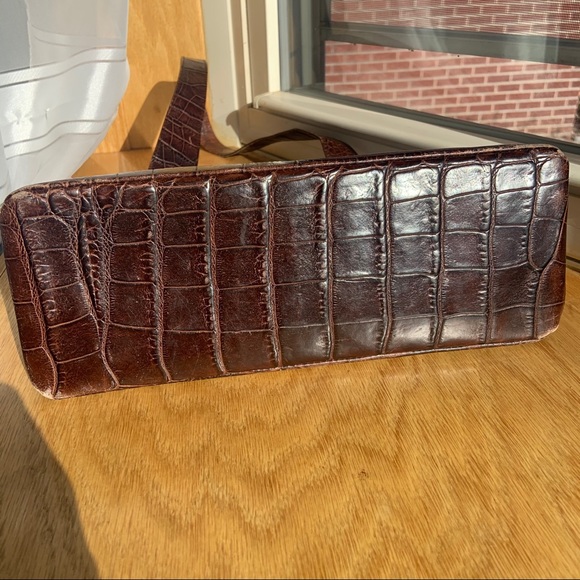 SOLD Vintage FURLA Leather Embossed Italian Purse - Picture 9 of 9